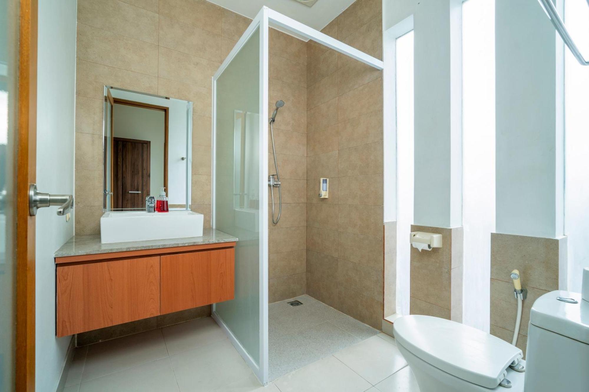 Oxy House Bali Hotel Sanur  Exterior photo