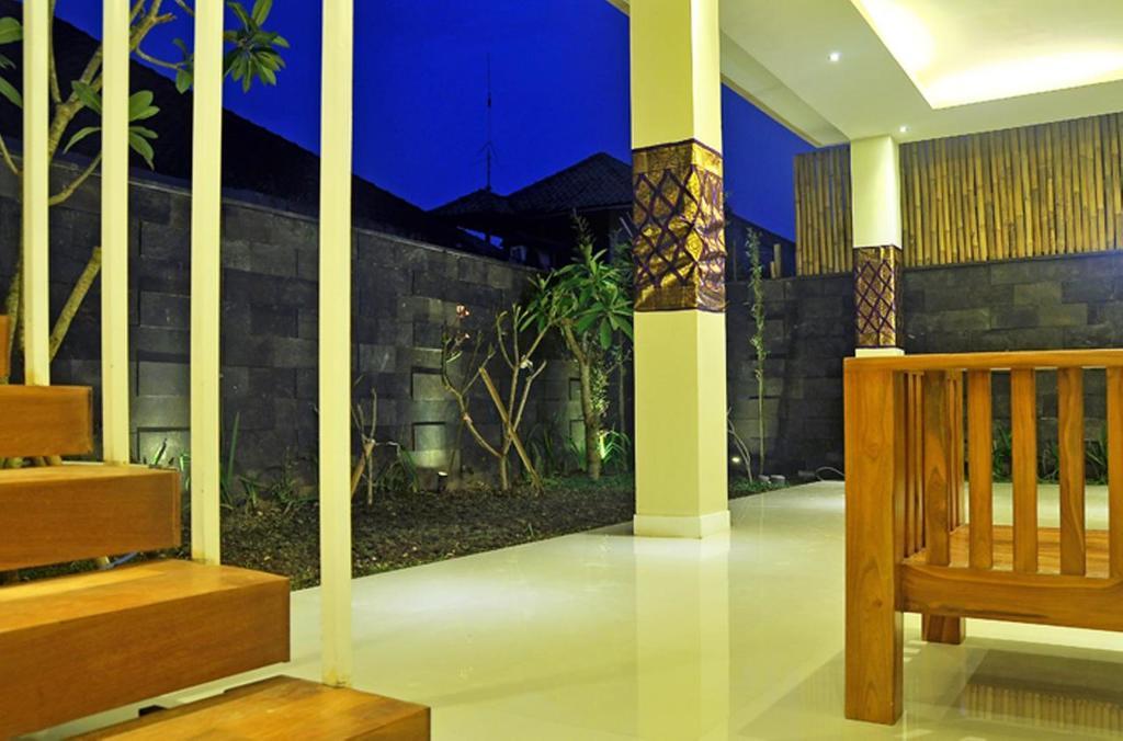 Oxy House Bali Hotel Sanur  Exterior photo